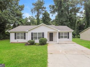 240 Elm Pl, Monroe, GA 30655