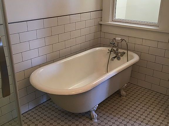 4th image of 29 N 5th St #1