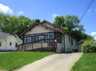 2221 Main St, Cedar Falls, IA 50613