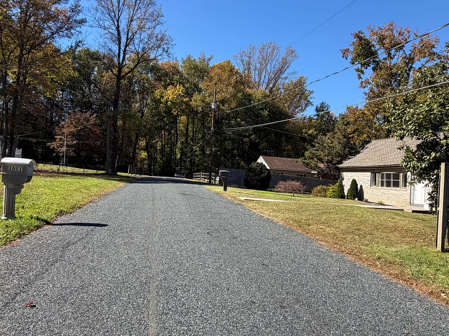3 bed, 1600 sqft, $2,900 — Photo 2