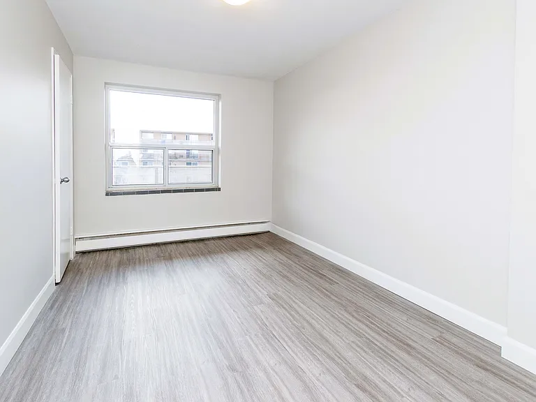 620 Berkshire Rd — Photo 16