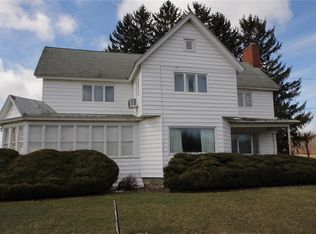 8980 Strutt St, Wayland, NY 14572