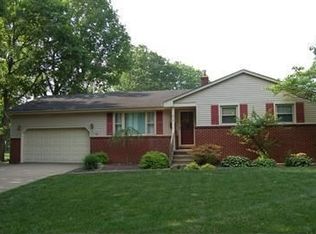 875 Lynridge Dr, Youngstown, OH 44512