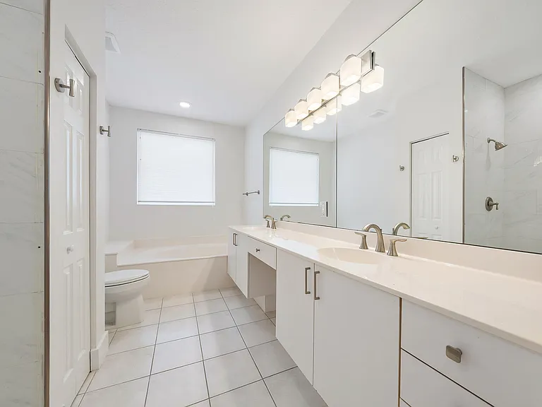 601 Resort Ln — Photo 16
