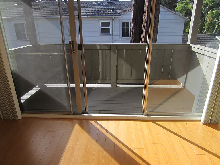 Addison Apartments — Photo 15
