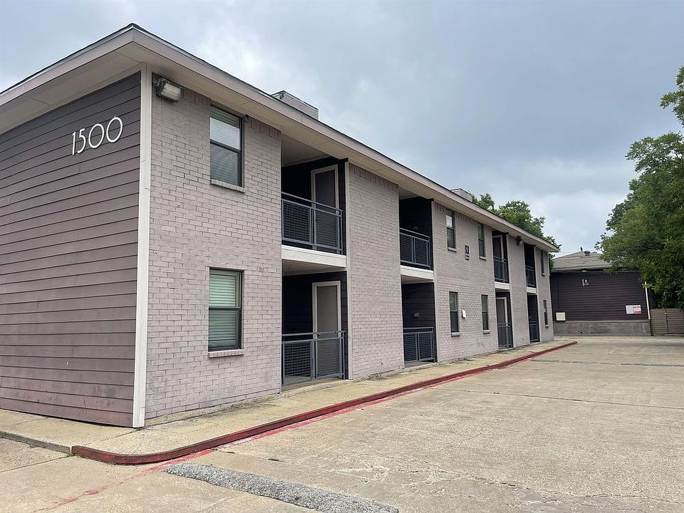 1st image of 1500 N Carroll Ave APT 103