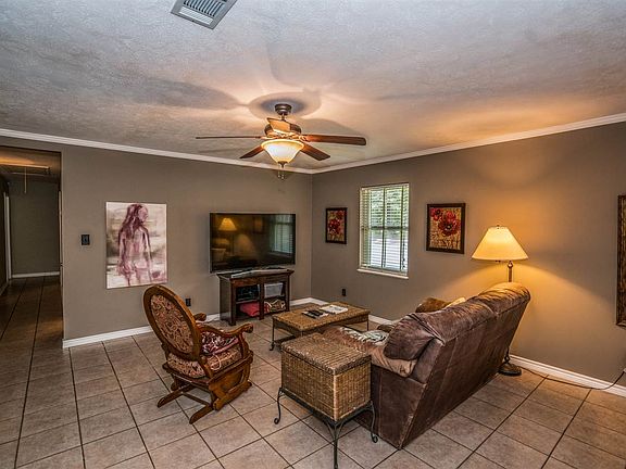 4th image of 3222 Norma Dr
