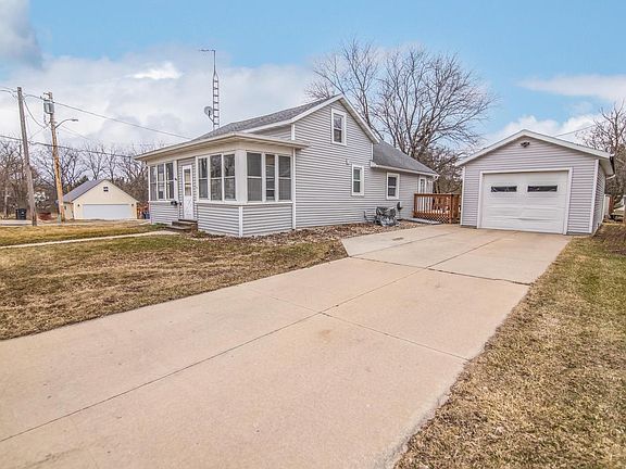 2nd image of 449 Taylor STREET