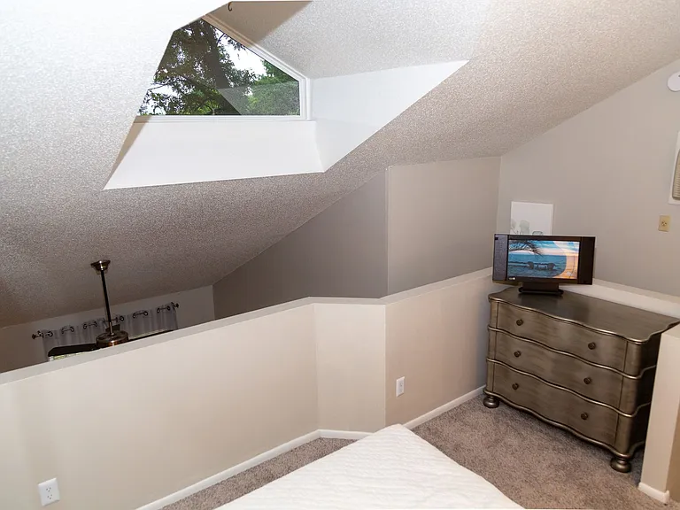 Sunbrook Apartments — Photo 37