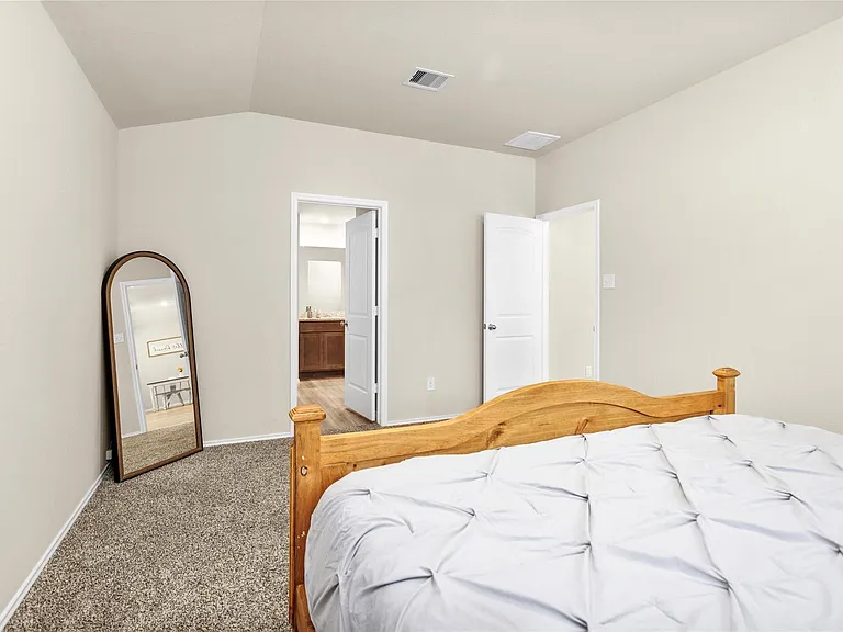 312 Pecos Dr — Photo 22