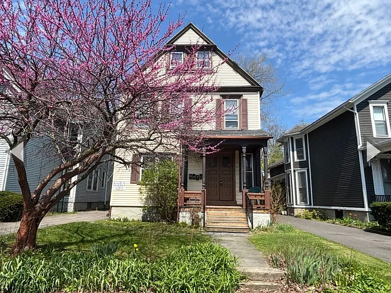 13 Lafayette Park — Photo 2