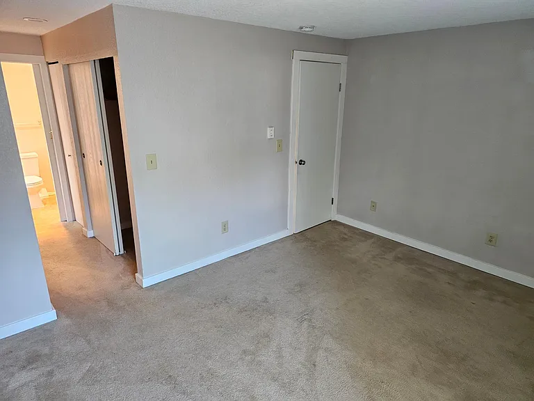 2517 NE 4th St #514 — Photo 16