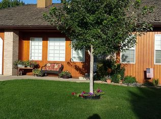 304 Berger Ln, Toppenish, WA 98948