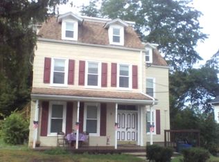 9 Church St #1, Hampton, NJ 08827