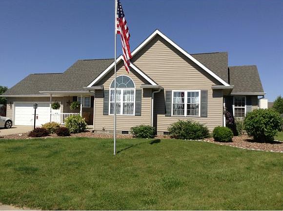 1st image of 1621 N Tyrel Ave E
