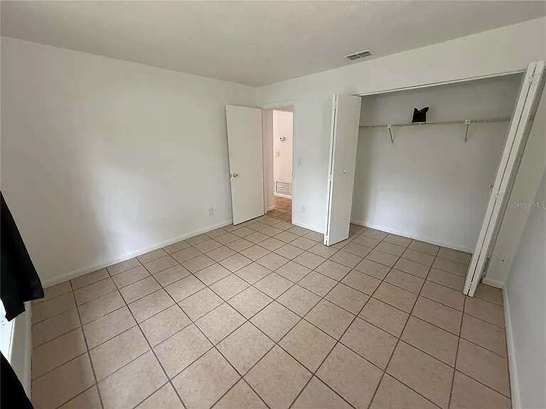 2710 NE 23rd Ave — Photo 13