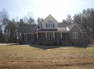 2456 Gateway Ln, Lincolnton, NC 28092