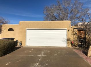 9827 Osuna Rd NE, Albuquerque, NM 87111