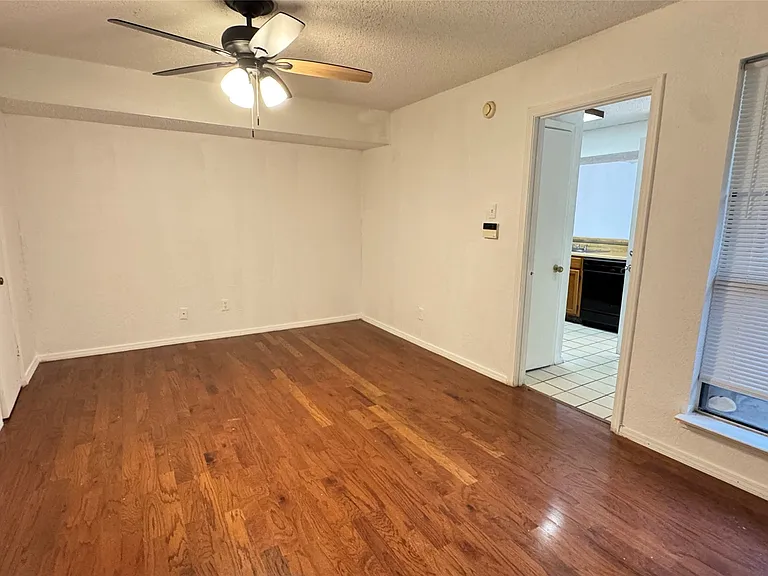 9811 Walnut St #F207 — Photo 8