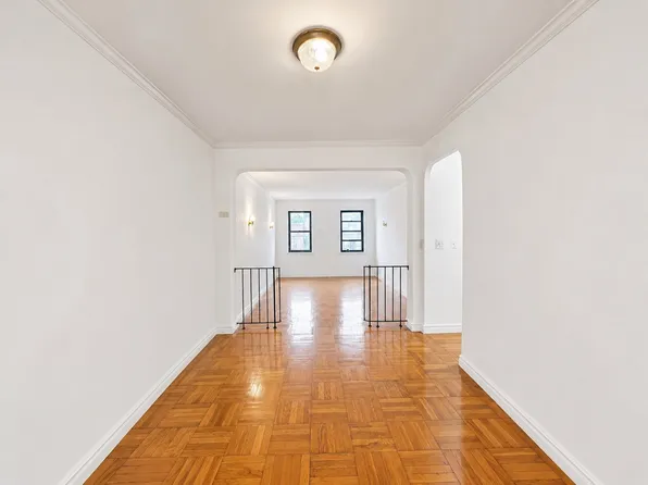 2265 University Ave, Bronx, NY