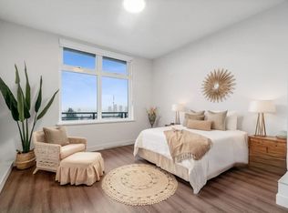 5535 Hastings St #403, Burnaby, BC