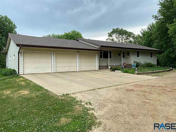 2nd image of 26986 S Tallgrass Ave