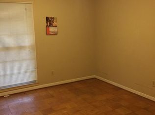 666 Ynestra Dr, Mobile, AL 36609