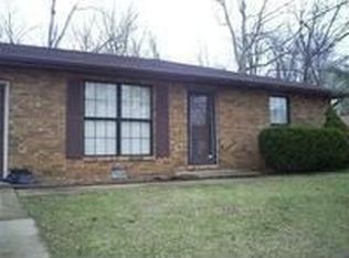 11 Christine Dr, Shiloh, IL 62221