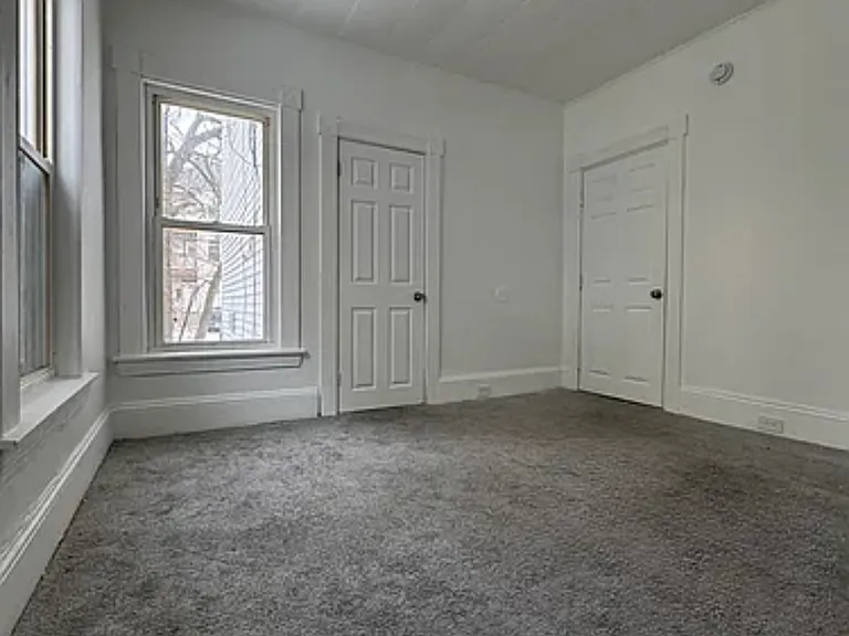28 Notre Dame Ave #1 — Photo 41