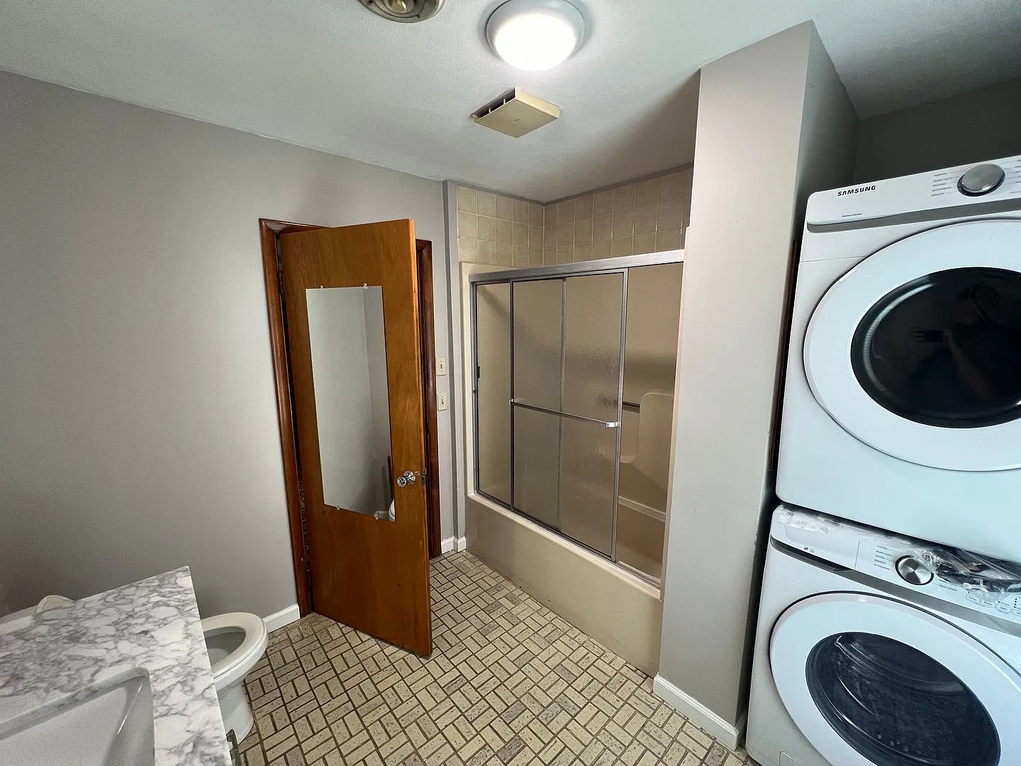 9 Burr Ave. — Photo 3