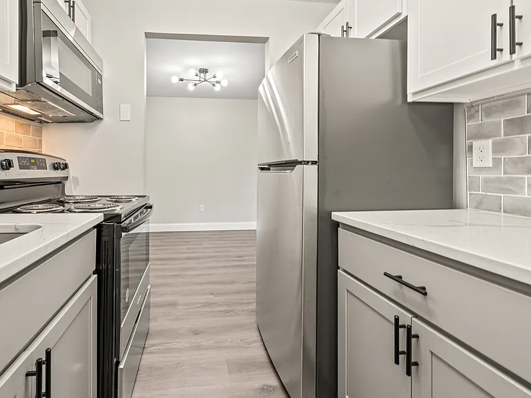 193 High St #3B — Photo 18