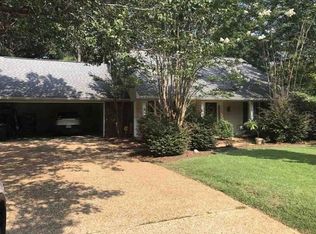 105 Cedar Pine Ln, Madison, MS 39110