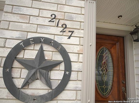 4th image of 2127 Border Mill Dr