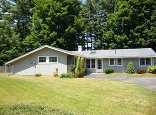 9 Algonquin Rd, Chelmsford, MA 01824