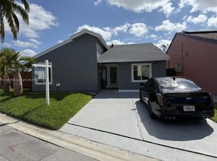 1751 SW 87th Ter, Miramar, FL 33025