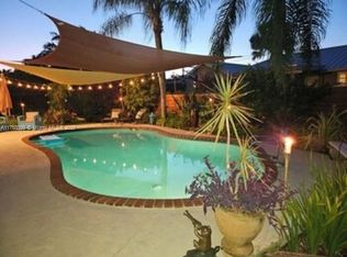 7945 SW 199th Ter #7945, Miami, FL 33189