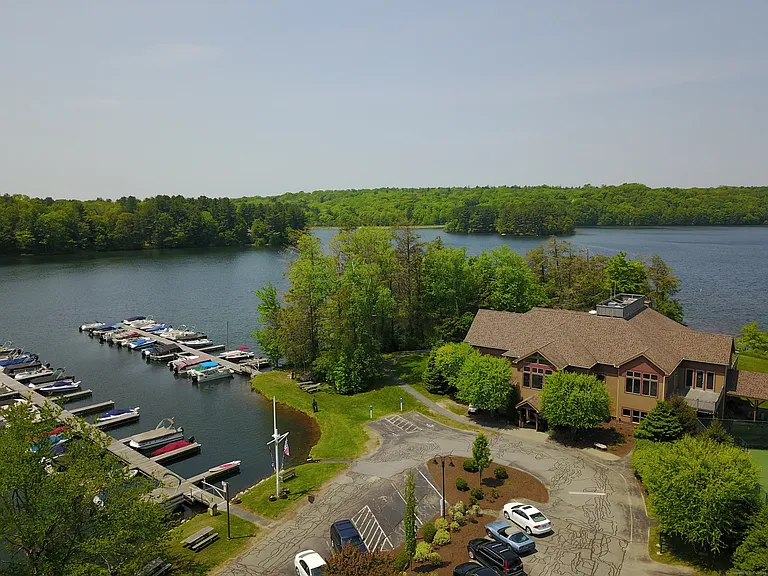 5 Belshyre Ct — Photo 2