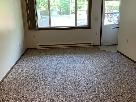 5th image of 336 W Sherburn St #336