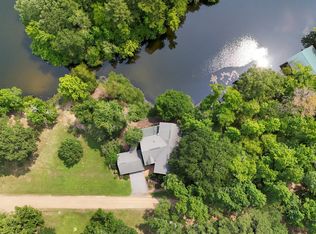 69 Artesian Ave, Cleveland, TX 77327