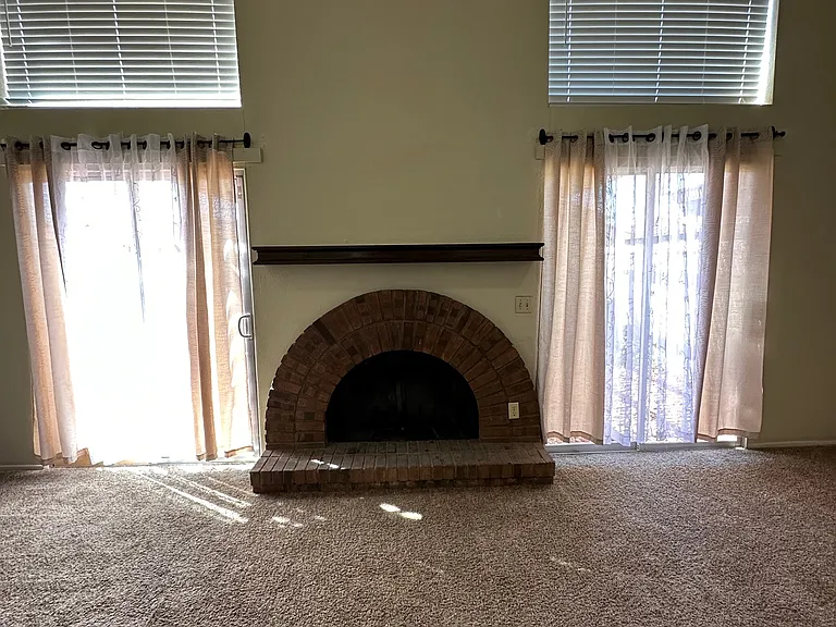 2155 S 14th Ave #60 — Photo 13