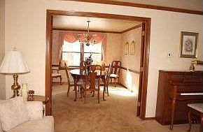 5th image of 2860 Sleepy Hollow Dr