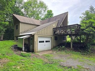 1511 Hillsboro Rd, Camden, NY 13316