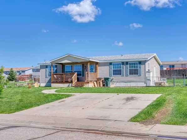 3708 Washington St, Gillette, WY 82718