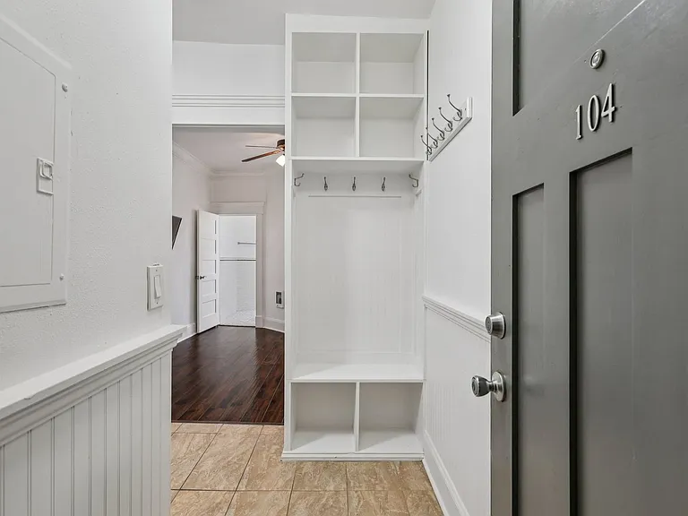 CENTER VIEW APARTMENTS- LIVE YOUR BEST LIFE HERE! — Photo 61