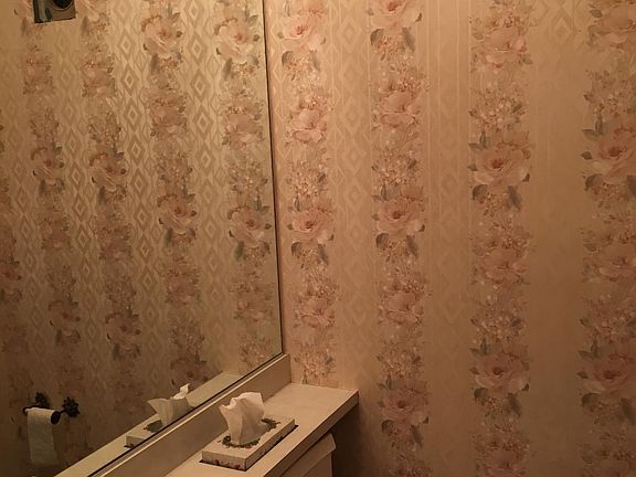 4th image of 3530 Villa Casa Ct