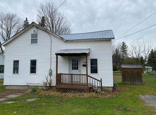 48 Spring St, Norwood, NY 13668