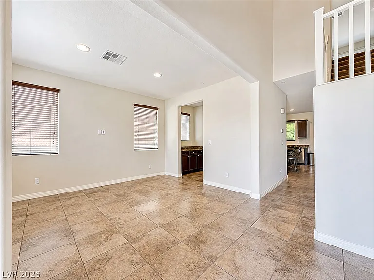 1153 Bear Head St — Photo 5