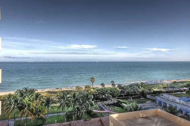 2555 Collins Ave #914 — Photo 5