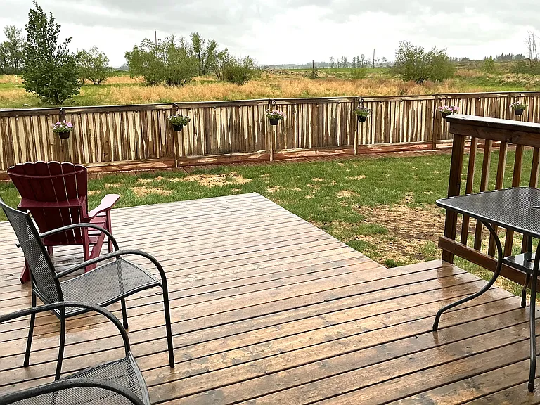 172 Wildrose Dr — Photo 33
