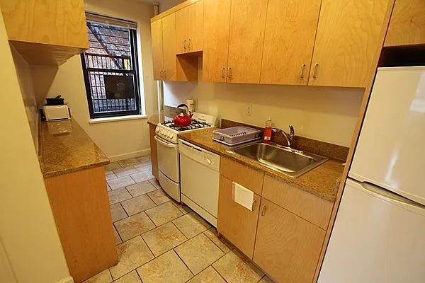 Rented by Natural Habitat Realty | media 16